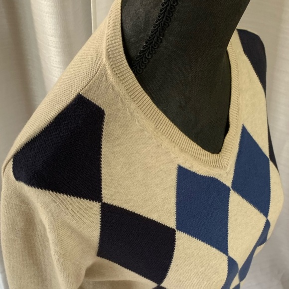 Unisex cotton long sleeved argyle sweater - Picture 4 of 10